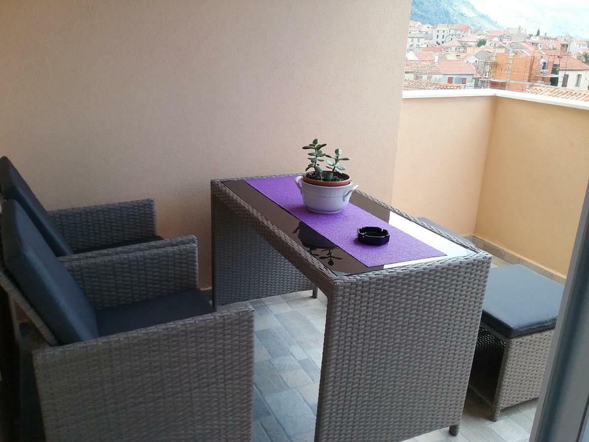 Apartment Willy Komiža Kültér fotó