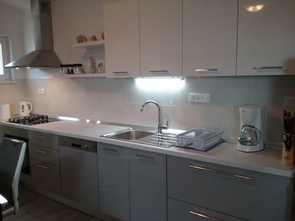Apartment Willy Komiža Kültér fotó