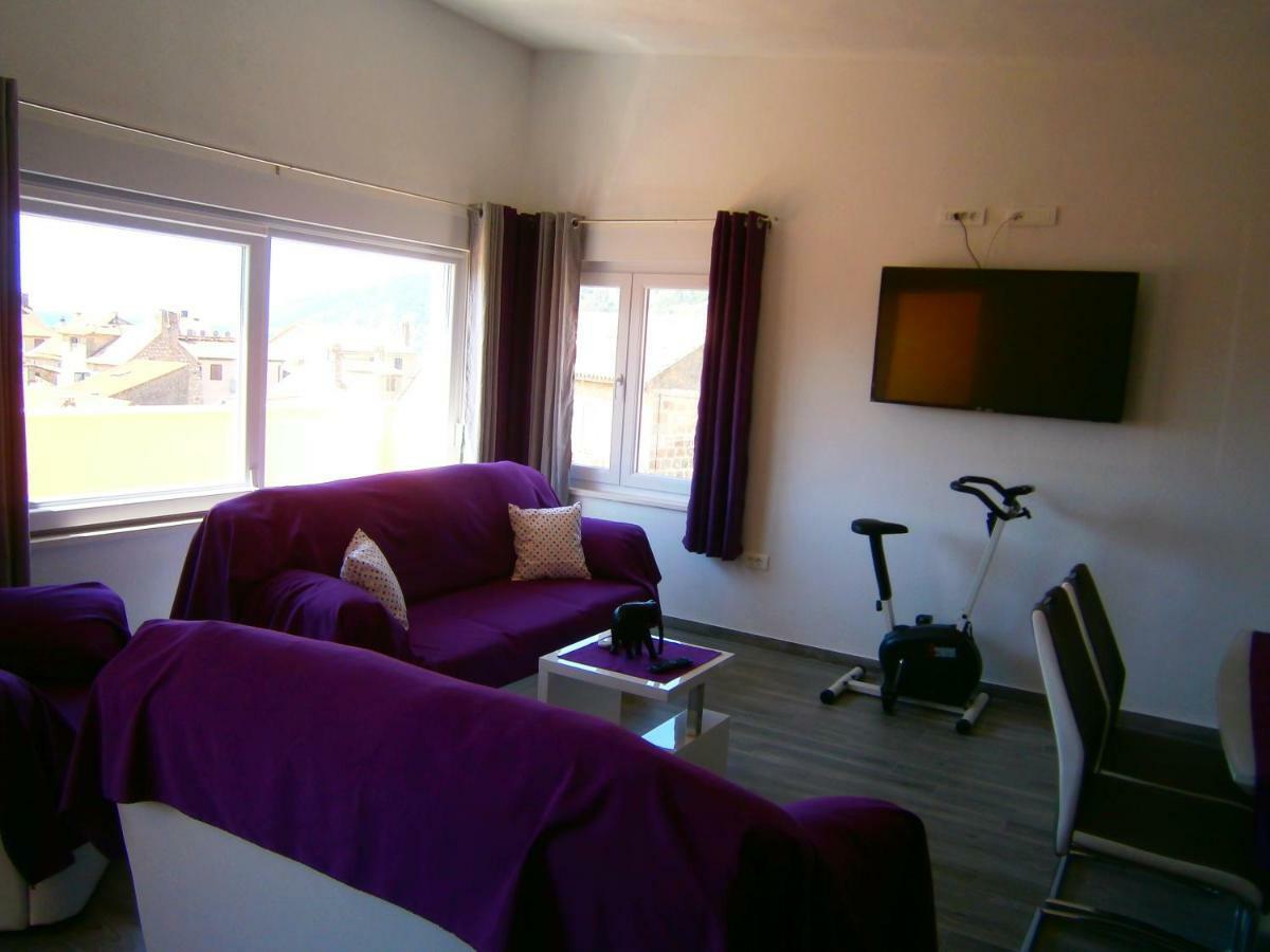 Apartment Willy Komiža Kültér fotó